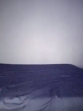 Snapshot of lisa_larry88 chatting on 10/21/25, 02:01 lisa larry88 online show from 10/21/25, 02:01