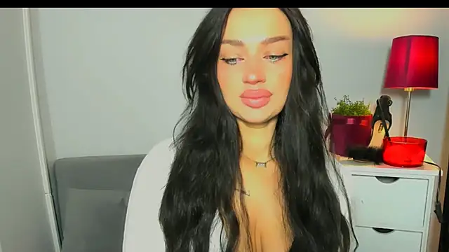 OliviaFantasy online show from 02/09/26, 07:23