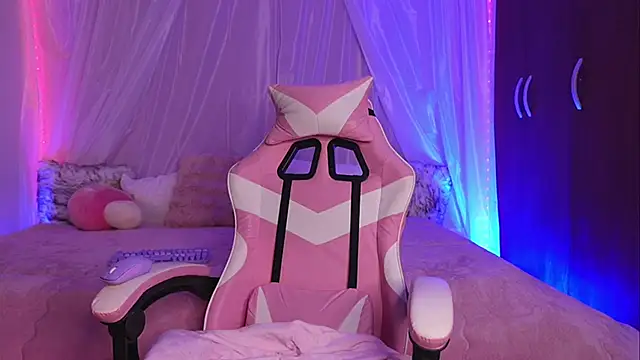 Snapshot of Lilou_albrecht chatting on 04/10/26, 06:34 Lilou albrecht online show from 04/10/26, 06:34