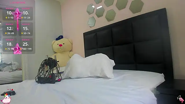 Catalina Jonex online show from 10/02/25, 08:05