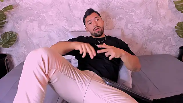 Regan   online show from 03/13/25, 04:38