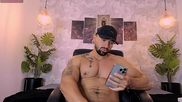 Regan   online show from 03/22/25, 04:24