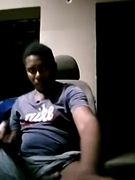 Snapshot of bigtswakalaka chatting on 01/11/26, 10:59 bigtswakalaka online show from 01/11/26, 10:59