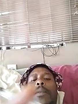 Snapshot of bigtswakalaka chatting on 02/05/26, 11:59 bigtswakalaka online show from 02/05/26, 11:59