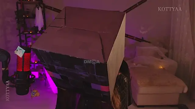 Snapshot of -Kottyaa- chatting on 10/31/25, 07:26 -Kottyaa- online show from 10/31/25, 07:26