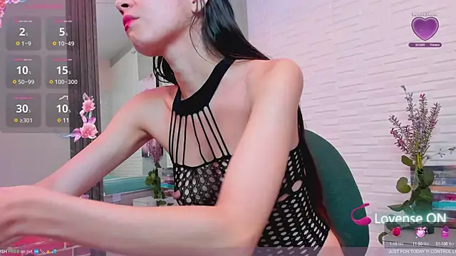 Snapshot of sweetieandjuicyy chatting on 02/05/25, 07:31 sweetieandjuicyy online show from 02/05/25, 07:31