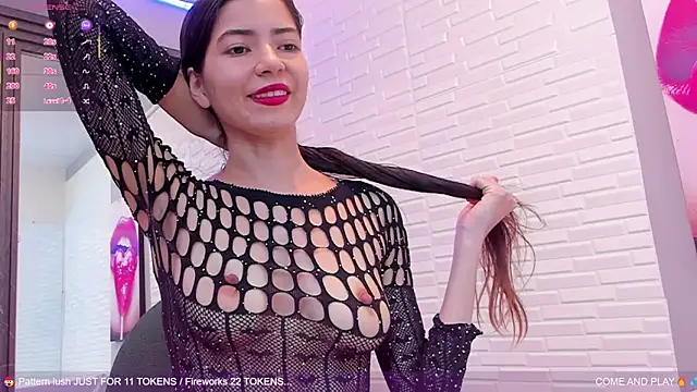 Snapshot of sweetieandjuicyy chatting on 03/13/25, 03:17 sweetieandjuicyy online show from 03/13/25, 03:17