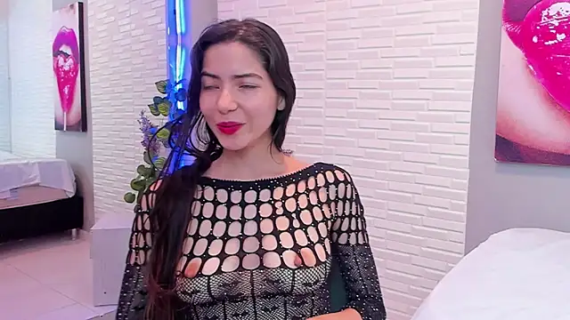 Snapshot of sweetieandjuicyy chatting on 03/13/25, 09:26 sweetieandjuicyy online show from 03/13/25, 09:26