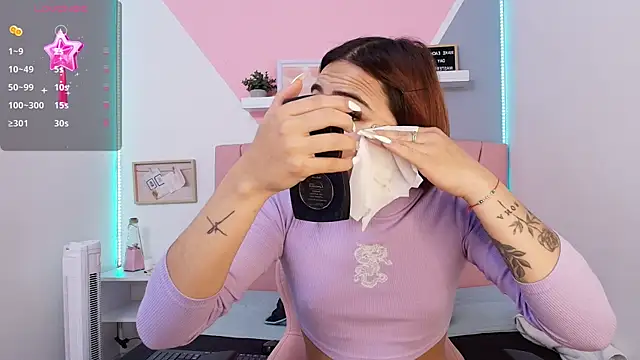 MiissIvy online show from 12/24/24, 12:00