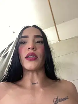 Snapshot of Exotic_girl666 chatting on 04/21/26, 02:51 Exotic girl666 online show from 04/21/26, 02:51