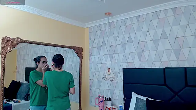 JustinePerry online show from 02/27/25, 03:58