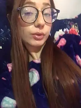 Trixiroy online show from 02/26/25, 05:42