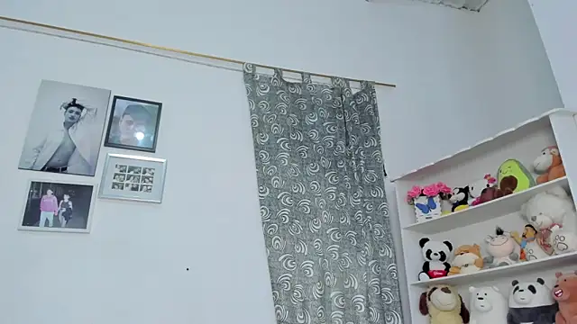 megan 100 online show from 02/07/26, 05:49