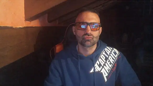 Snapshot of 6996horus chatting on 03/08/25, 01:28 6996horus online show from 03/08/25, 01:28