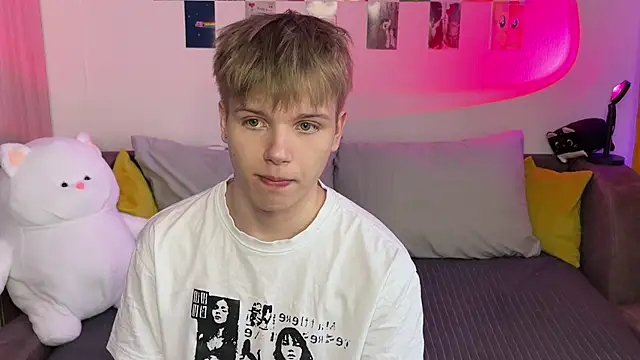 metratok online show from 04/15/26, 04:36