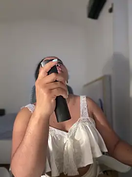 Snapshot of Lucy_wilson5 chatting on 03/17/26, 02:38 Lucy wilson5 online show from 03/17/26, 02:38