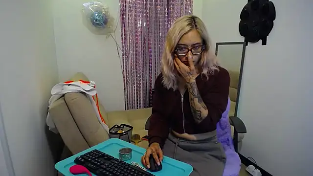 911Calling online show from 03/01/25, 01:22