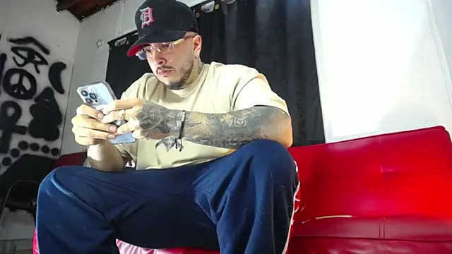 Dexter-T online show from 01/02/25, 07:12