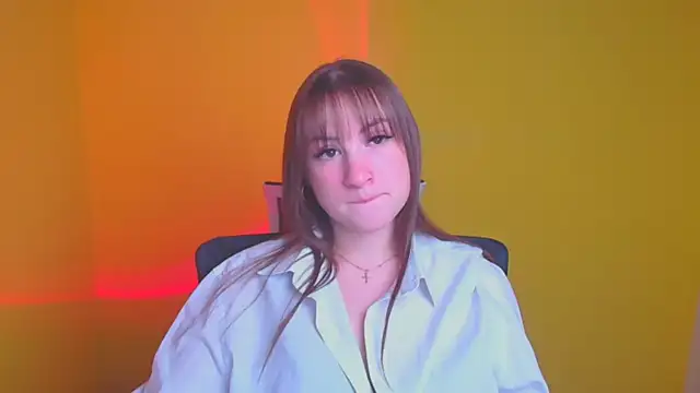 Snapshot of Evelina_GG chatting on 12/11/24, 10:03 Evelina GG online show from 12/11/24, 10:03