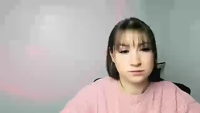 Snapshot of Evelina_GG chatting on 12/15/24, 06:29 Evelina GG online show from 12/15/24, 06:29