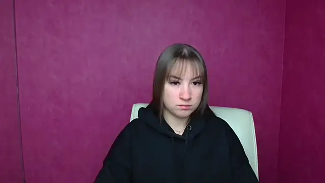 Snapshot of Evelina_GG chatting on 01/05/25, 06:46 Evelina GG online show from 01/05/25, 06:46