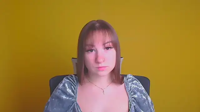 Snapshot of Evelina_GG chatting on 01/17/25, 12:21 Evelina GG online show from 01/17/25, 12:21