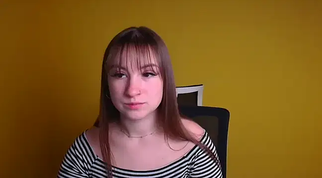 Snapshot of Evelina_GG chatting on 01/27/25, 09:44 Evelina GG online show from 01/27/25, 09:44
