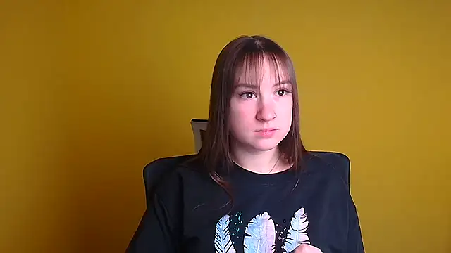 Snapshot of Evelina_GG chatting on 02/01/25, 06:43 Evelina GG online show from 02/01/25, 06:43