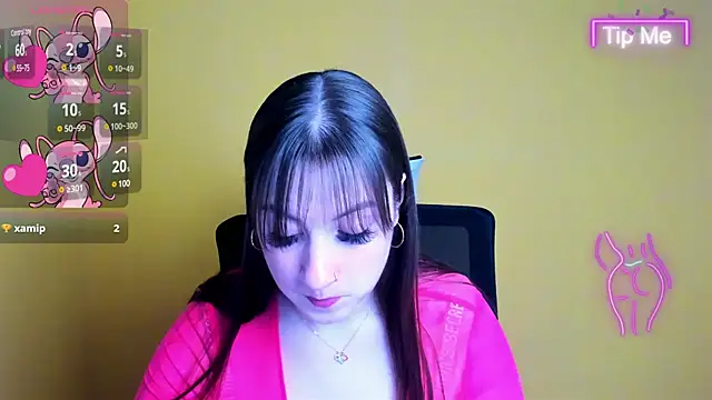 Snapshot of Evelina_GG chatting on 03/11/25, 04:07 Evelina GG online show from 03/11/25, 04:07