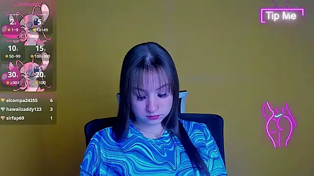 Snapshot of Evelina_GG chatting on 03/19/25, 12:59 Evelina GG online show from 03/19/25, 12:59