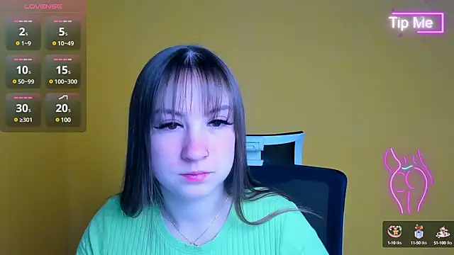 Snapshot of Evelina_GG chatting on 03/22/25, 06:33 Evelina GG online show from 03/22/25, 06:33