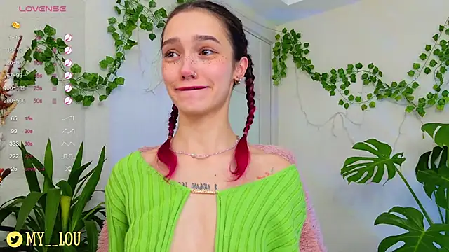 MyLou  online show from 12/01/24, 04:29