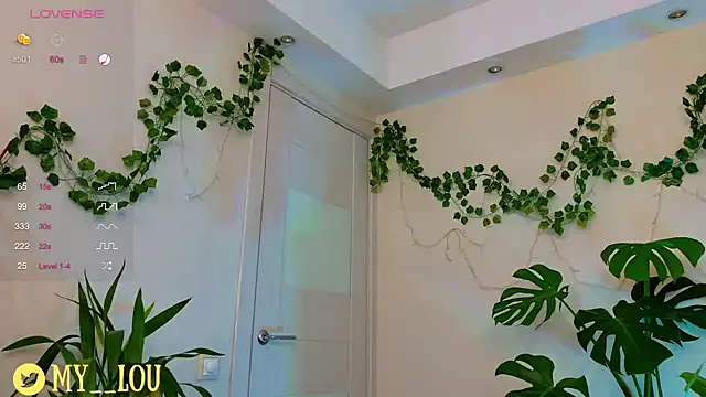 MyLou  online show from 12/14/24, 06:52