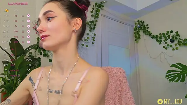 MyLou  online show from 12/23/24, 07:30