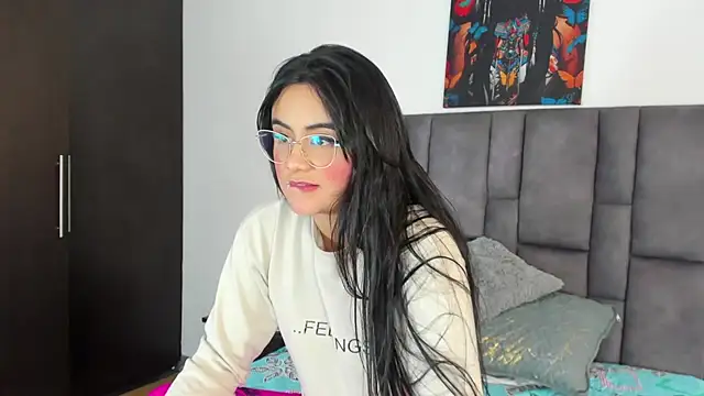 Snapshot of Dulce_amg chatting on 02/11/25, 04:02 Dulce amg online show from 02/11/25, 04:02