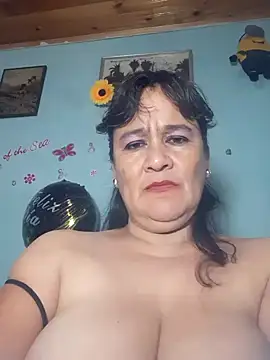 Snapshot of DirtyStefaniax chatting on 02/21/25, 07:32 DirtyStefaniax online show from 02/21/25, 07:32