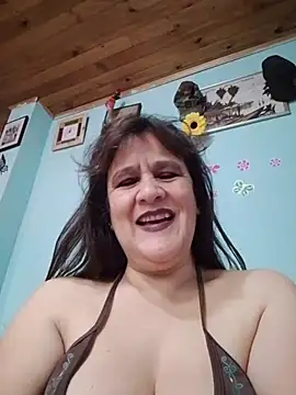 Snapshot of DirtyStefaniax chatting on 11/27/25, 05:26 DirtyStefaniax online show from 11/27/25, 05:26