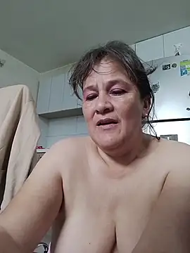 Snapshot of DirtyStefaniax chatting on 01/05/26, 05:27 DirtyStefaniax online show from 01/05/26, 05:27