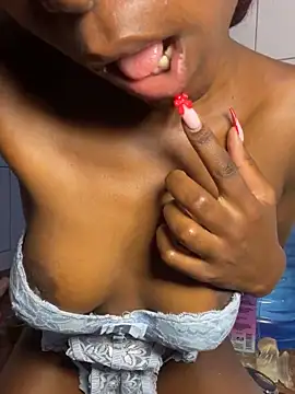 freaky kaylee online show from 01/04/25, 06:09