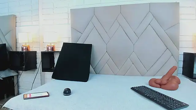 Snapshot of Kasandra_Gomez chatting on 03/23/25, 03:32 Kasandra Gomez online show from 03/23/25, 03:32