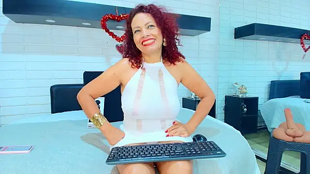 Snapshot of Kasandra_Gomez chatting on 09/25/25, 12:20 Kasandra Gomez online show from 09/25/25, 12:20