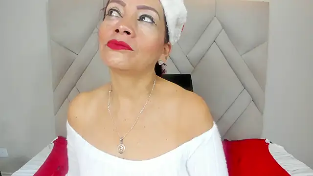 Kasandra Gomez online show from 12/04/25, 12:25