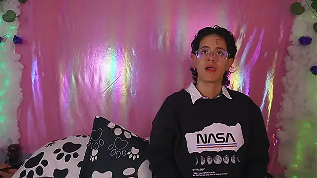 Xgirlxxx online show from 09/10/25, 09:37