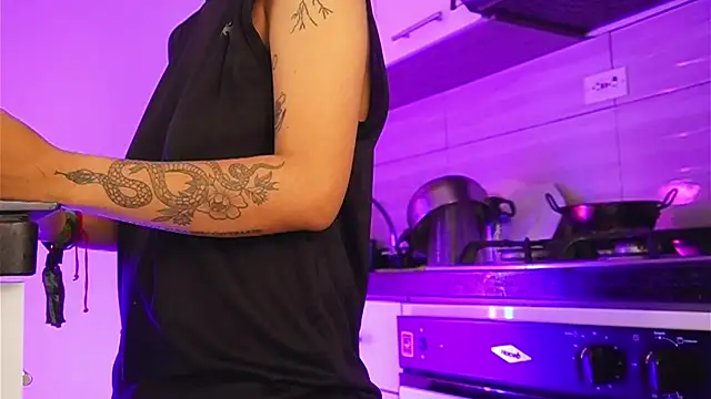 Xgirlxxx online show from 10/19/25, 03:56