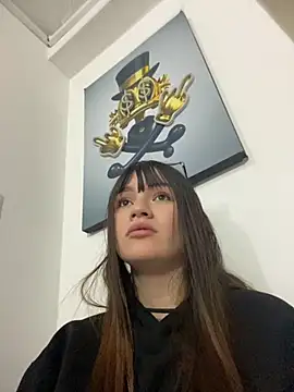 angel natural online show from 11/04/25, 07:46