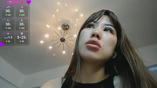 Snapshot of Aurelia_kato chatting on 02/14/25, 01:34 Aurelia kato online show from 02/14/25, 01:34