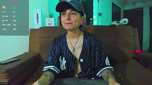 ZuryRamirez  online show from 12/12/24, 09:26