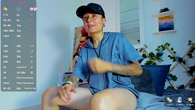 ZuryRamirez  online show from 02/20/25, 10:59