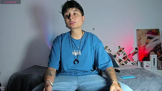 ZuryRamirez  online show from 03/02/25, 11:31