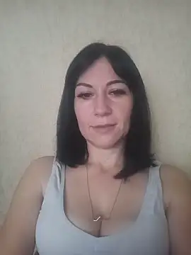 FireLily332 online show from 12/28/24, 10:14